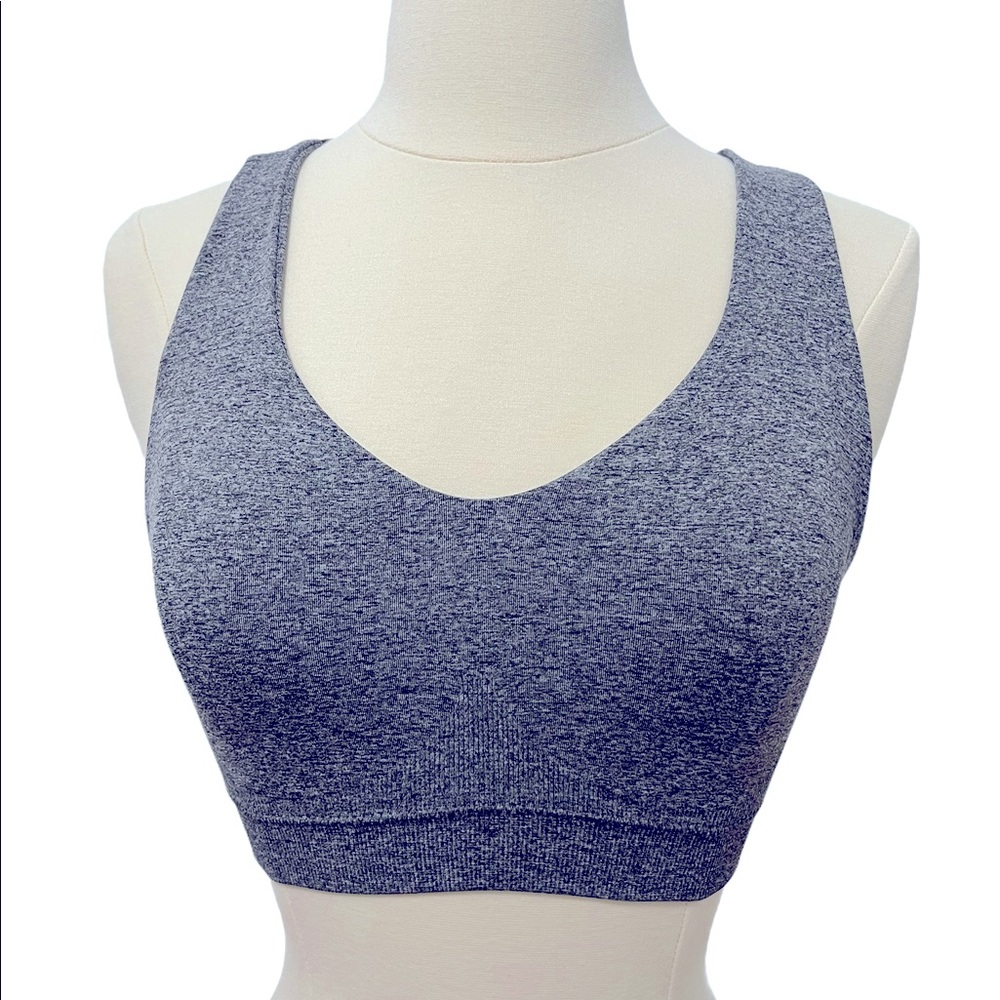 Pro Fit Seamless Sports-bra Size Small in Gray
